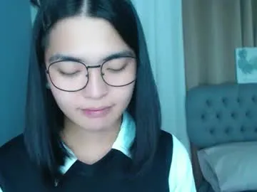 hina_porn – webcam model profile photo Image 7