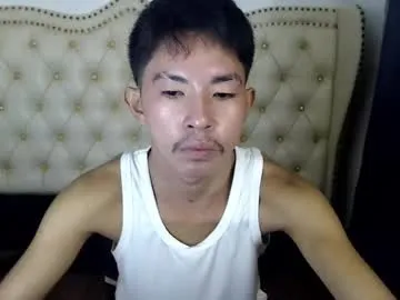 Ptashkaa – webcam model profile photo Image 6