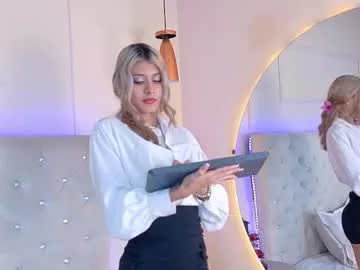 katyaa_lover – webcam model profile photo Image 19