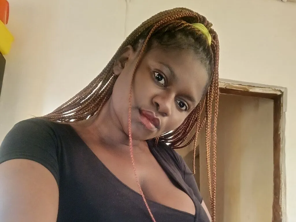 AnitaLucas – webcam model profile photo