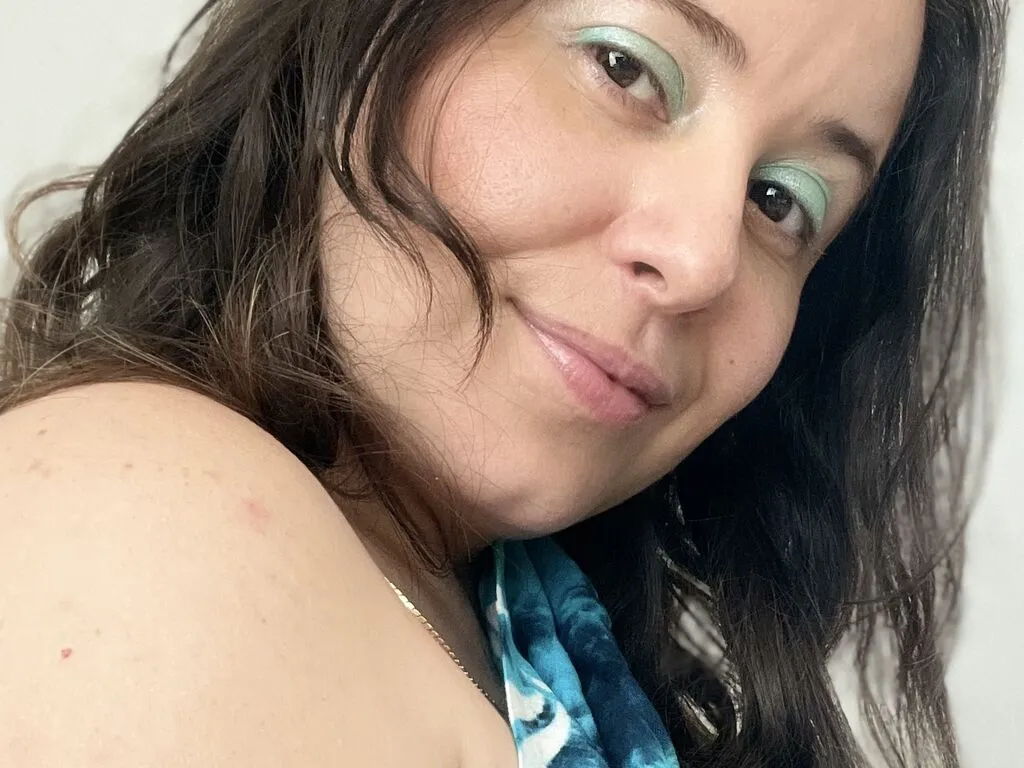 SajaraBowen – webcam model profile photo