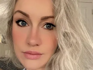 BambinaValentina – webcam model profile photo