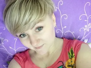 armurra – webcam model profile photo Image 3