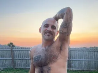 Lola_Hale – webcam model profile photo Image 4