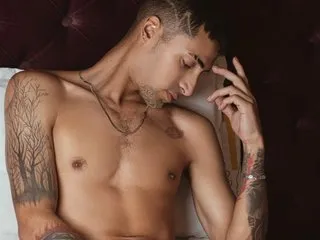 dirtypub – webcam model profile photo Image 4