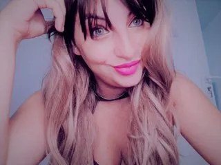 emmilychevalier – webcam model profile photo Image 8