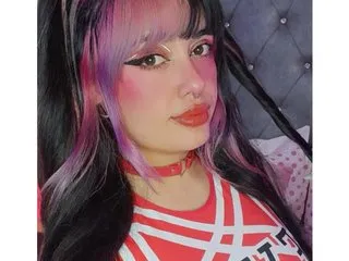 julia_martinezz_ – webcam model profile photo Image 6