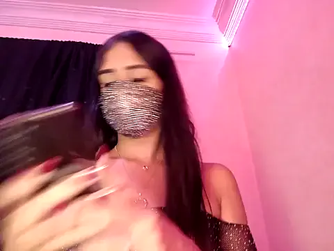 millemimi – webcam model profile photo Image 2