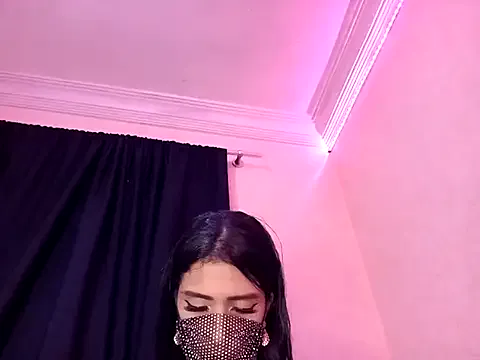 millemimi – webcam model profile photo Image 9