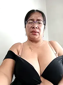 _MiaQueen_ – webcam model profile photo Image 5