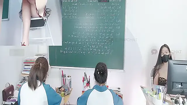 sweetyiris – webcam model profile photo Image 15