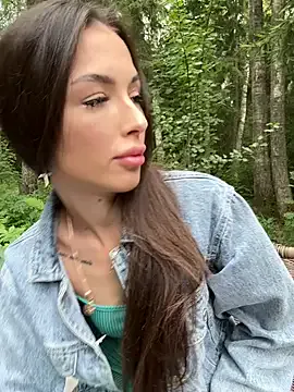 busenok – webcam model profile photo Image 14