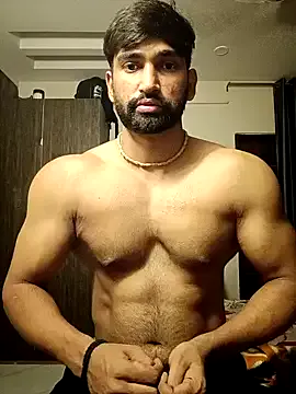 cumband – webcam model profile photo Image 2