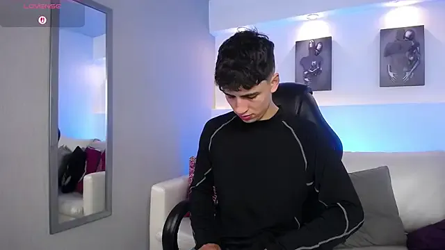 RiogaMaster – webcam model profile photo Image 17