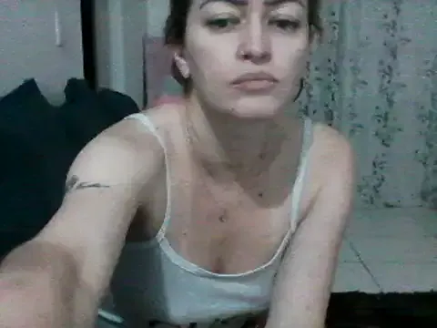 Taanni – webcam model profile photo Image 5