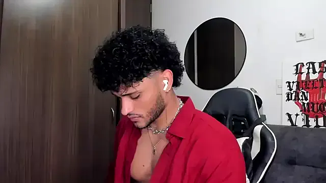 Goldi159 – webcam model profile photo Image 12