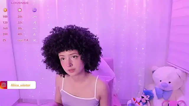 sweettmaddie – webcam model profile photo Image 3