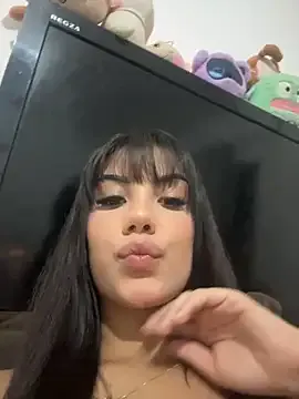 mayadashaaa – webcam model profile photo Image 10