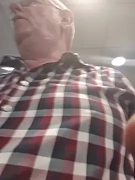 raisawetsx – webcam model profile photo Image 12