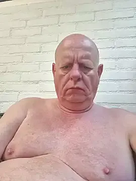 raisawetsx – webcam model profile photo Image 5