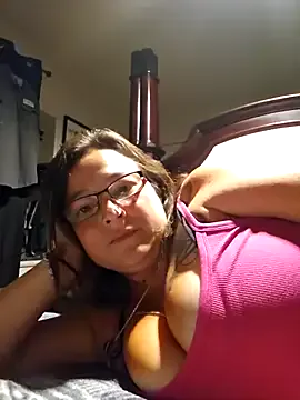 SunnyShiney – webcam model profile photo Image 17