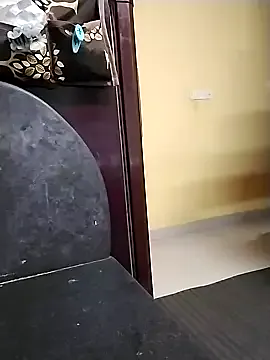 anaids_dam – webcam model profile photo Image 4