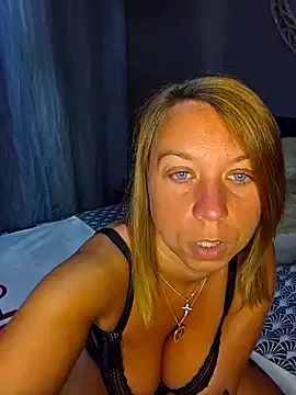 amcutefatima – webcam model profile photo Image 2