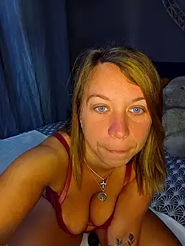 amcutefatima – webcam model profile photo Image 8