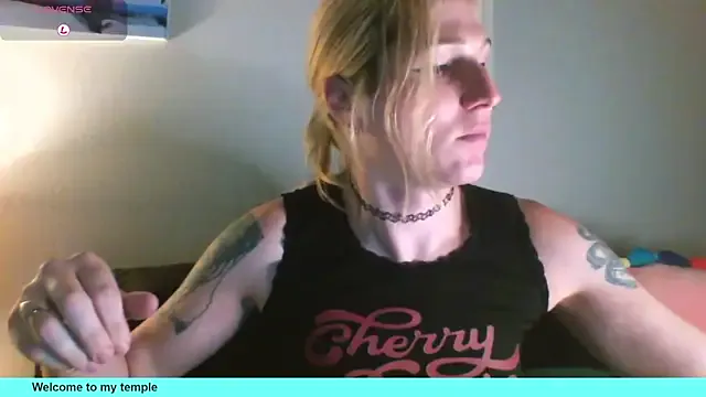 alana15 – webcam model profile photo Image 7