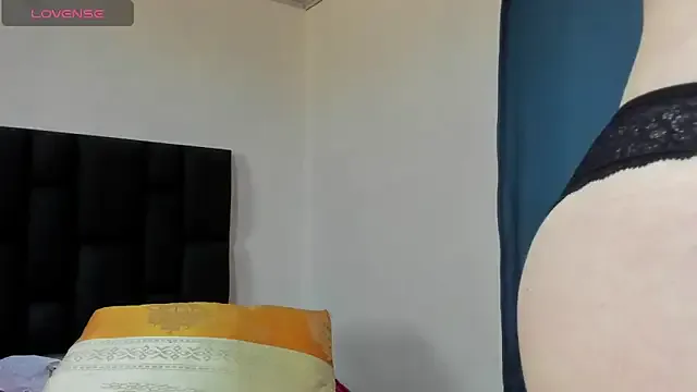 myrtlemystic – webcam model profile photo Image 4