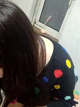 Rinamay_ – webcam model profile photo Image 10