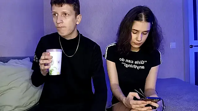 Elena-G – webcam model profile photo Image 15