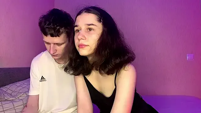 Elena-G – webcam model profile photo Image 19