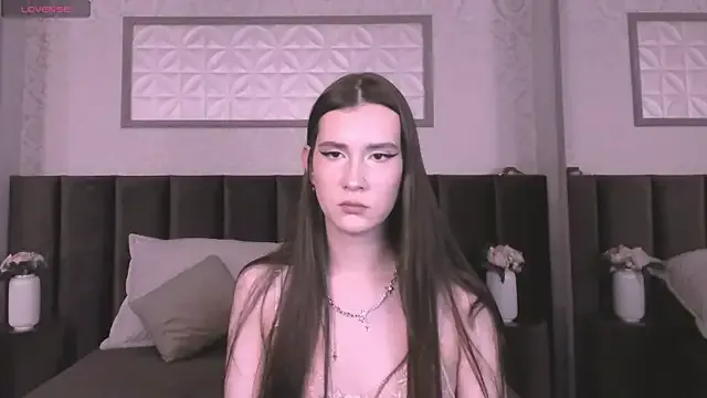 -BalanCe- – webcam model profile photo Image 3