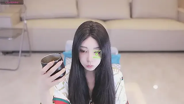 mayadashaaa – webcam model profile photo Image 2