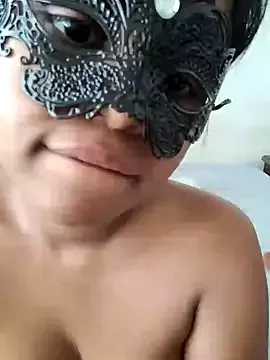 yueyue2003 – webcam model profile photo Image 11