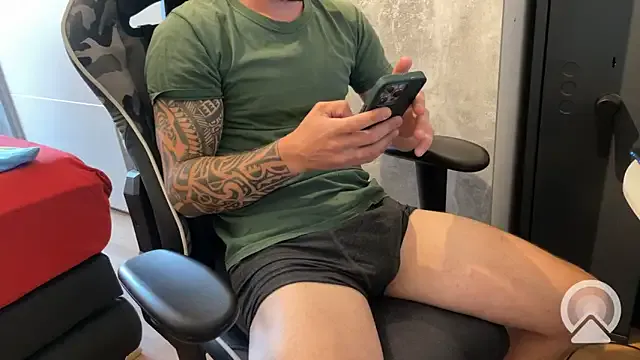 ava_delightt – webcam model profile photo Image 4