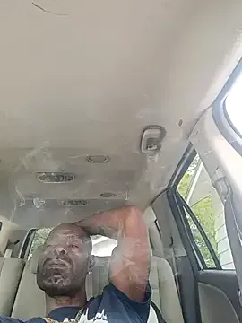 mayumichan13 – webcam model profile photo Image 3