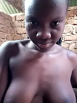 lucretiaburnaugh – webcam model profile photo Image 19