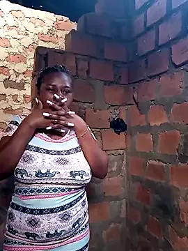 lucretiaburnaugh – webcam model profile photo Image 9