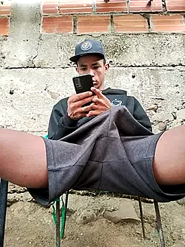 dirtypub – webcam model profile photo Image 8