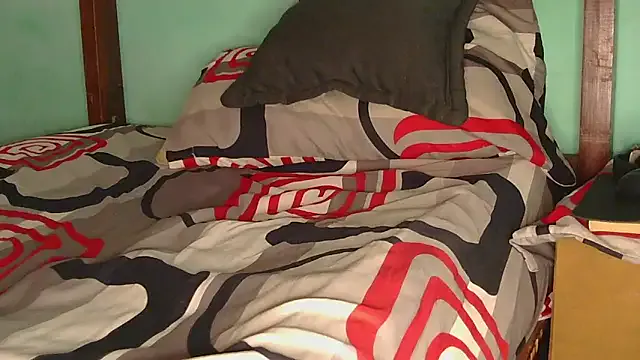 alana15 – webcam model profile photo Image 4