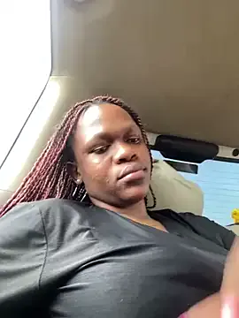 lucretiaburnaugh – webcam model profile photo Image 19