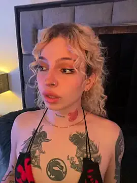 lauraagomezz__ – webcam model profile photo Image 11