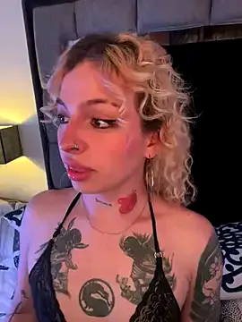lauraagomezz__ – webcam model profile photo Image 12