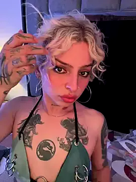 lauraagomezz__ – webcam model profile photo Image 18