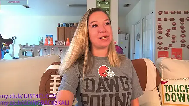 Rinamay_ – webcam model profile photo Image 17