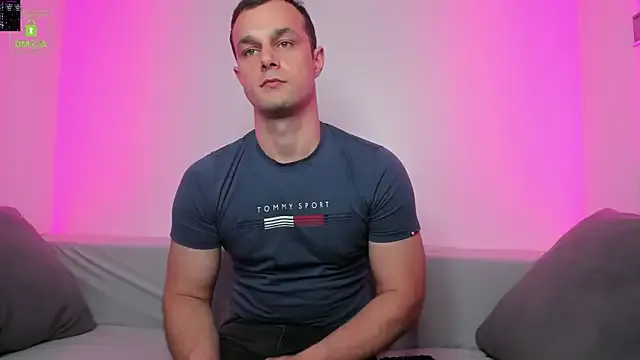 tumbles05 – webcam model profile photo Image 12