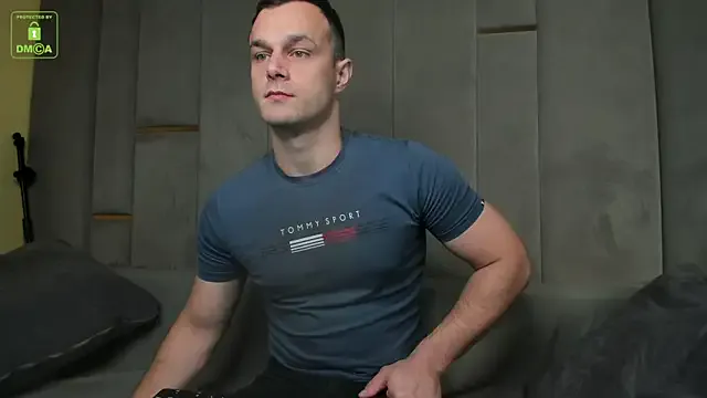 tumbles05 – webcam model profile photo Image 16