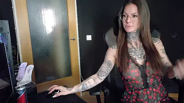 gerridae – webcam model profile photo Image 10